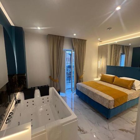 Bed and Breakfast La Lepre Artemide Napoli Esterno foto
