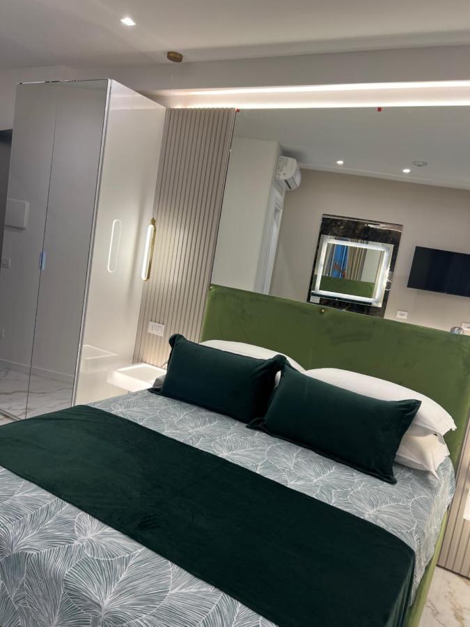 Bed and Breakfast La Lepre Artemide Napoli Esterno foto