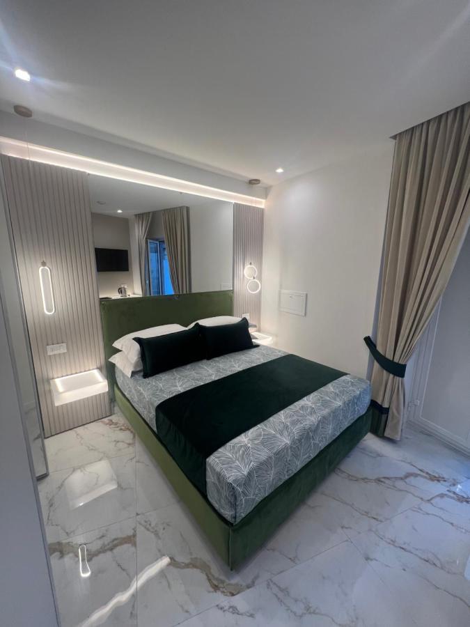 Bed and Breakfast La Lepre Artemide Napoli Esterno foto