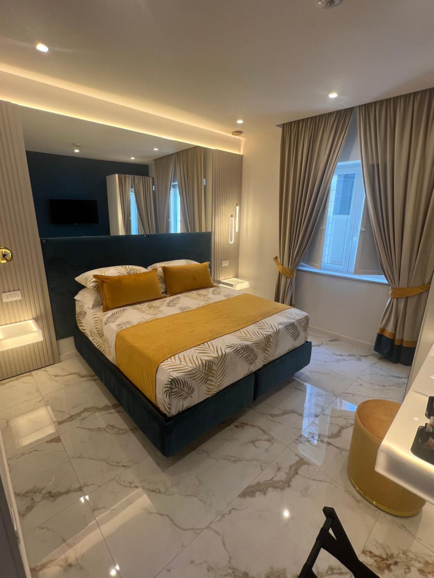 Bed and Breakfast La Lepre Artemide Napoli Esterno foto